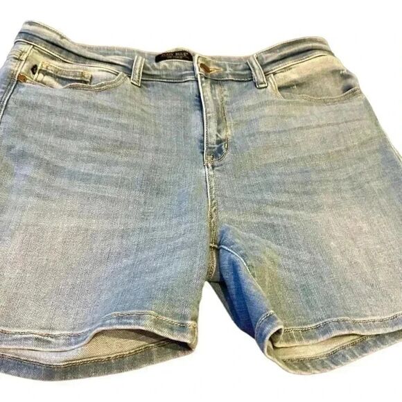 Judy Blue Sky Blue Women's Bermudas - Picture 6 of 6